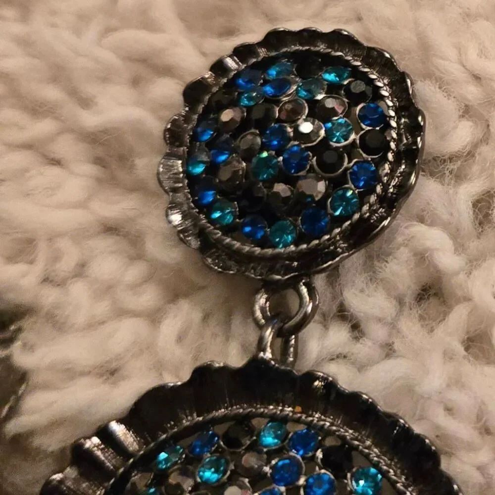 Chico's Rhinestone Disc Earrings Clip - Picture 6 of 8